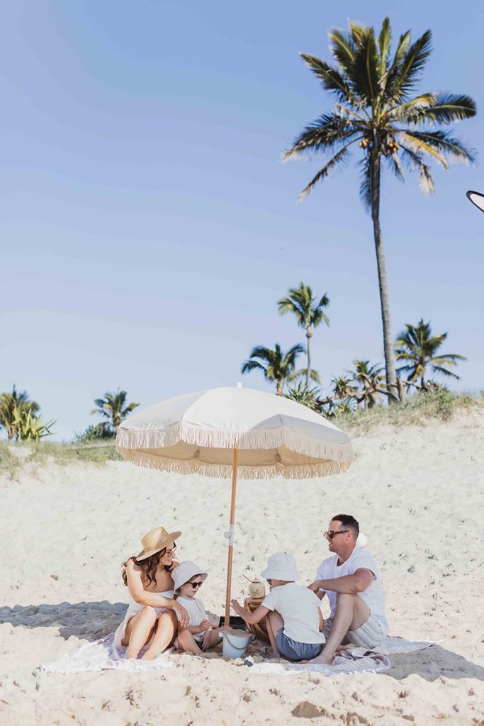 Sheraton Shoot by Chevaune Hindley - Sunshine Coast Photographer